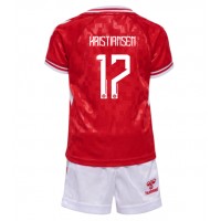 Maglia Calcio Danimarca Victor Kristiansen #17 Prima Divisa Bambino Europei 2024 Manica Corta (+ pantaloncini)